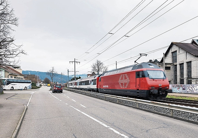 Neuer Bahnhof: Hier, zwischen den Quartieren Apfelsee und Wydeneck, soll die S3 dereinst halten – sofern der Bund an den Plänen festhält. Foto: Archiv /  Roland Schmid