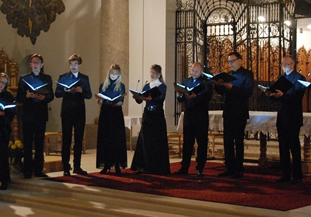 Hochstehend: Die Basler Madrigalisten boten ihrem Publikum Chormusik vom Feinsten. Foto: Melanie Brêchet
