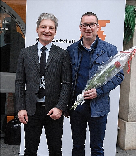 Glanzresultate: Der Stadtpräsident Alex Imhof und Patrik Stähli von der CVP durften sich überviel Zuspruch aus der Laufner Bevölkerung freuen
Glanzresultate: Der Stadtpräsident Alex Imhof und Patrik Stähli von der CVP durften sich überviel Zuspruch aus der Laufner Bevölkerung freuen