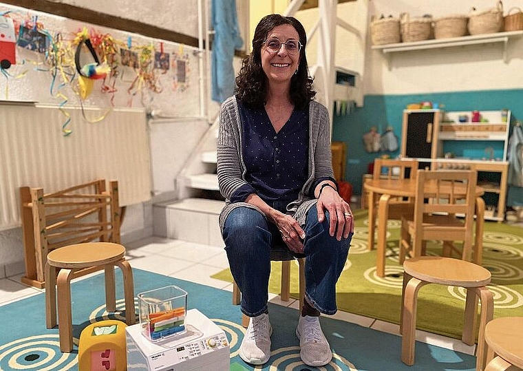 Betreut die Kinder mit viel Einfühlungsvermögen: Carol Enderli, Fachfrau für sprachliche Frühförderung und Leiterin