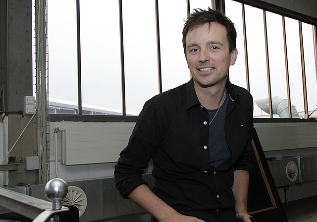 Voll motiviert: Raphael Jeger in «seinem» Tonstudio.  Foto: Martin Staub