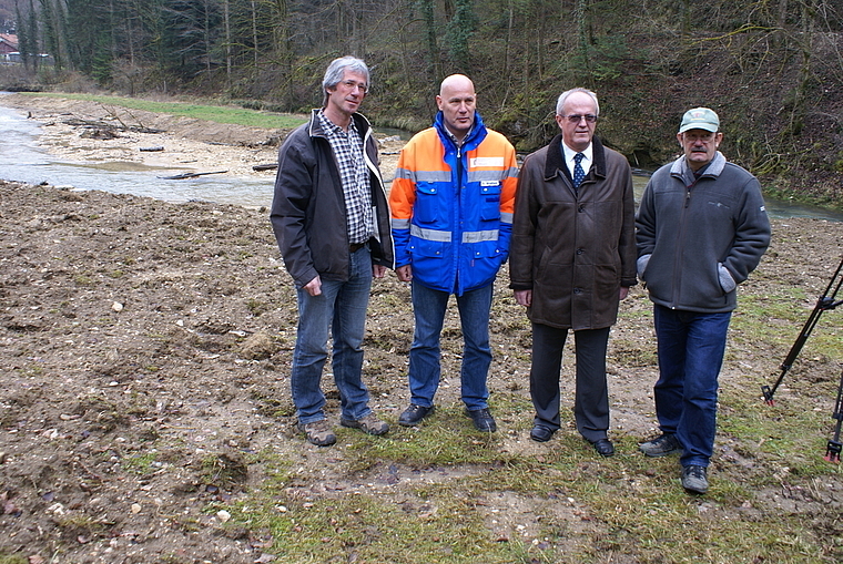 Mehr Platz: Urs Chrétien, Rolf Mosimann, Thomas Wälchli und Jaroslav Misun sorgten dafür, dass an der Lützel eine kleine Aue entstehen kann.