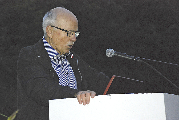 Betonte die Notwendigkeit der Mitwirkung der Schweiz: Urs Hintermann bei seiner Rede. Foto: Thomas Brunnschweiler