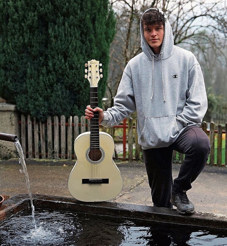 Zielorientiert: Noah Schaub — ein Teenager, der eine Sängerkarriere starten möchte. Foto: eh-presse