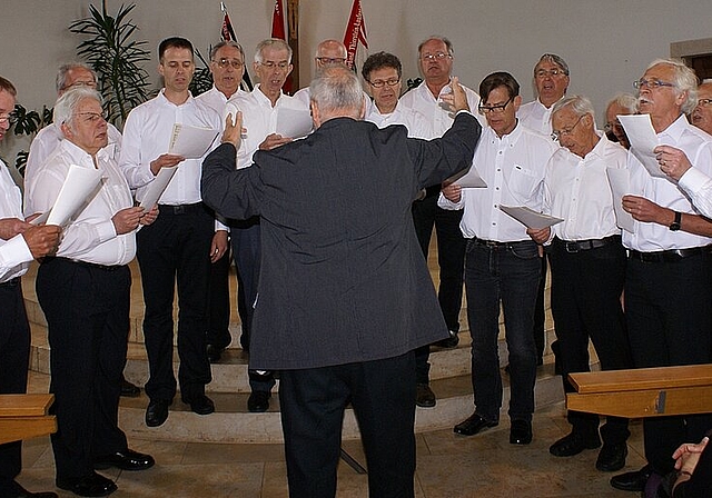 Zur Feierstunde: Männerchor Himmelried.