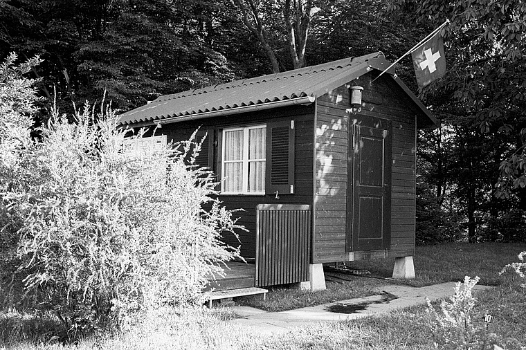Das Waldhaus im Mordfall Seewen: Am 5./6. Juni 1976 wurden hier fünf Menschen erschossen. Foto: Archiv
