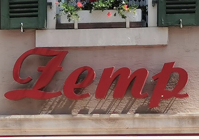 <em>Neuanfang:</em> Der «Zemp» wurde verkauft, Pläne für ein neues Konzept bestehen bereits. Fotos: Melanie Brêchet
