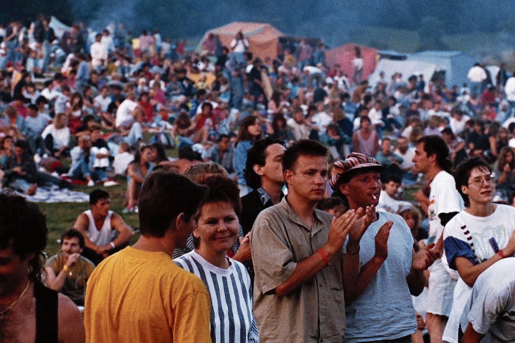 Waren Sie dabei?: In den Siebziger-, Achtziger- und Neunzigerjahren erlebte die Region Laufental-Thierstein ihren kulturellen Höhepunkt. Hier ein Bild vom Open Air Nunningen im Jahr 1990. Foto: Museum Laufental