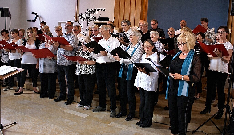 <em>Gemeinsamer Auftritt: </em>Kammerchor Laufental-Thierstein und Kammerchor Rheinfelden (BRD). Foto: Jürg Jeanloz