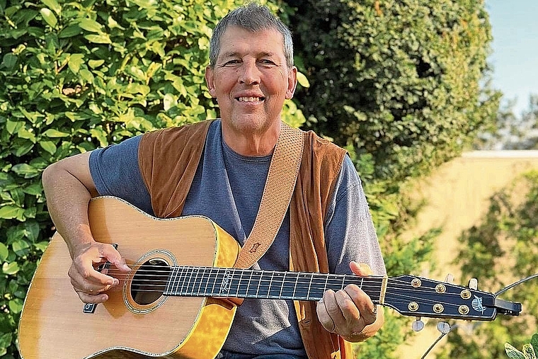 «Die Musik kann helfen, mit dem klarzukommen, was auf der Welt abgeht»: Musiker Bruno Blunschi. Foto: zvg