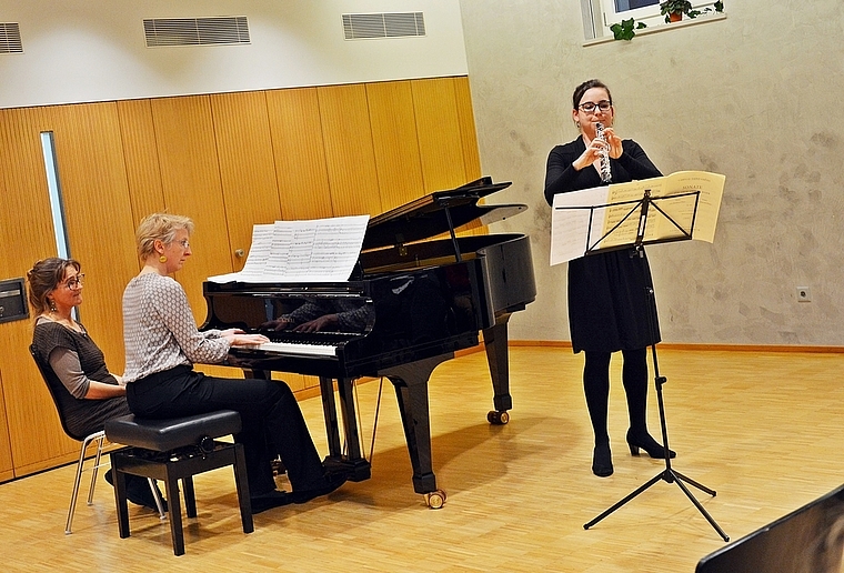 Sonate für Oboe und Klavier:  Die Musiklehrerinnen Jela Lorkovic, Aline Koenig und Julia Hantschel (v. l). 