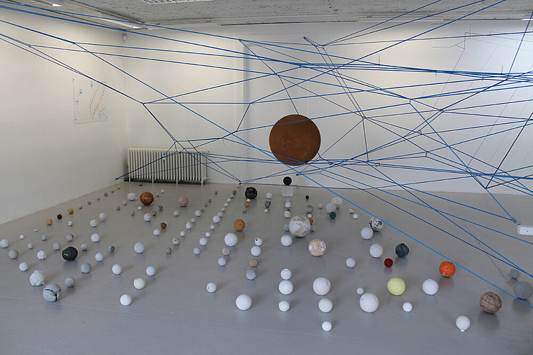 Wuchtiges Werk: Ralph Hauswirts «Verlassene Sehnsucht» in der Chelsea Galerie. Foto: Dimitri Hofer