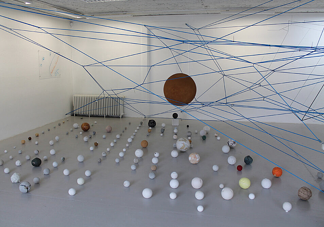 Wuchtiges Werk: Ralph Hauswirts «Verlassene Sehnsucht» in der Chelsea Galerie.   Foto: Dimitri Hofer