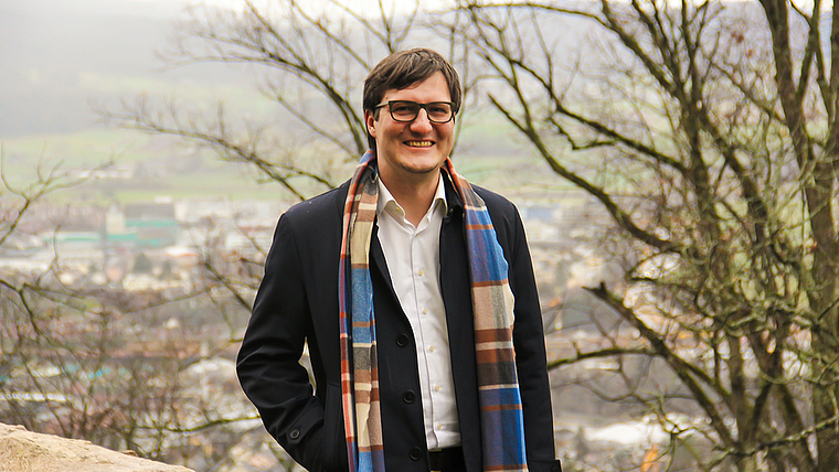 War 2020 der amtlich höchste Solothurner: Daniel Urech, hier auf der Ruine Dorneck. Foto: Tobias Gfeller