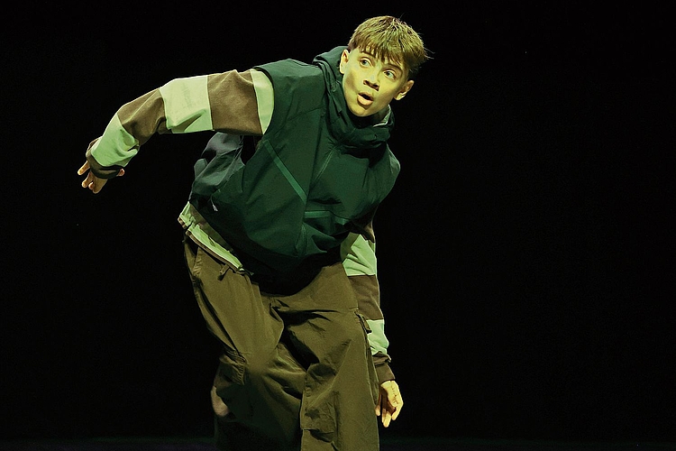 Freestyle oder choreografiert: Noé Zürcher fühlt sich auf der Tanzbühne wie zu Hause.Fotos: zvg Freestyle oder choreografiert: Noé Zürcher fühlt sich auf der Tanzbühne wie zu Hause.Fotos: zvg