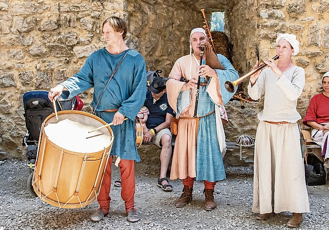 Dieses Jahr bleibt es ruhig: Das Mittelalterfest auf der Ruine Gilgenberg kann nicht stattfinden.  Foto: Nicole Nars-Zimmer/Archiv
