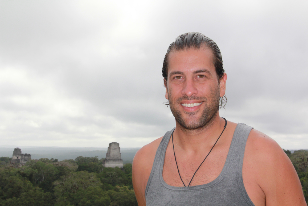 2. Ahmad Allahgholi: Studium an der Universität des Friedens in Costa Rica.  Foto: ZVG