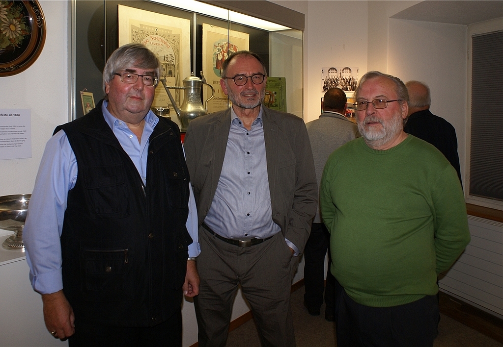 Die Ausstellungsmacher: Bernhard Bucher, Hanspeter Steiner und Ueli Bögli (v.l.) Foto: Jürg Jeanloz