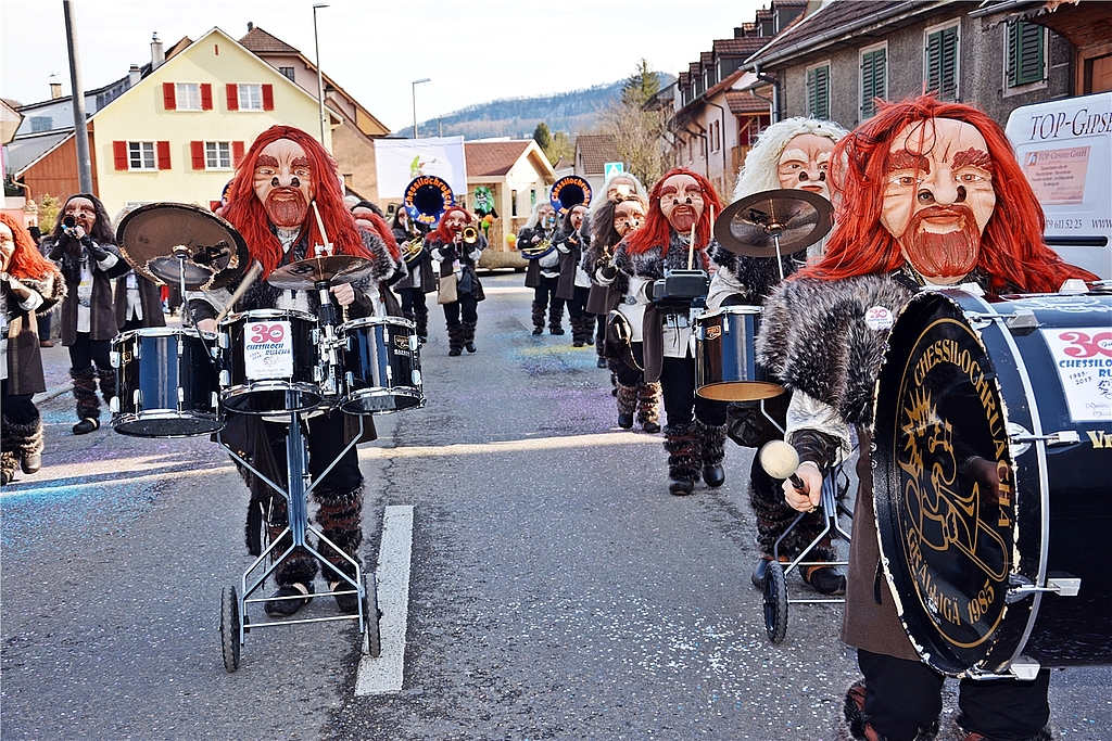 Sie haben Spass: Die Hobbit-Ruächä der Chessilochruächä. Fotos: Roland Bürki 
