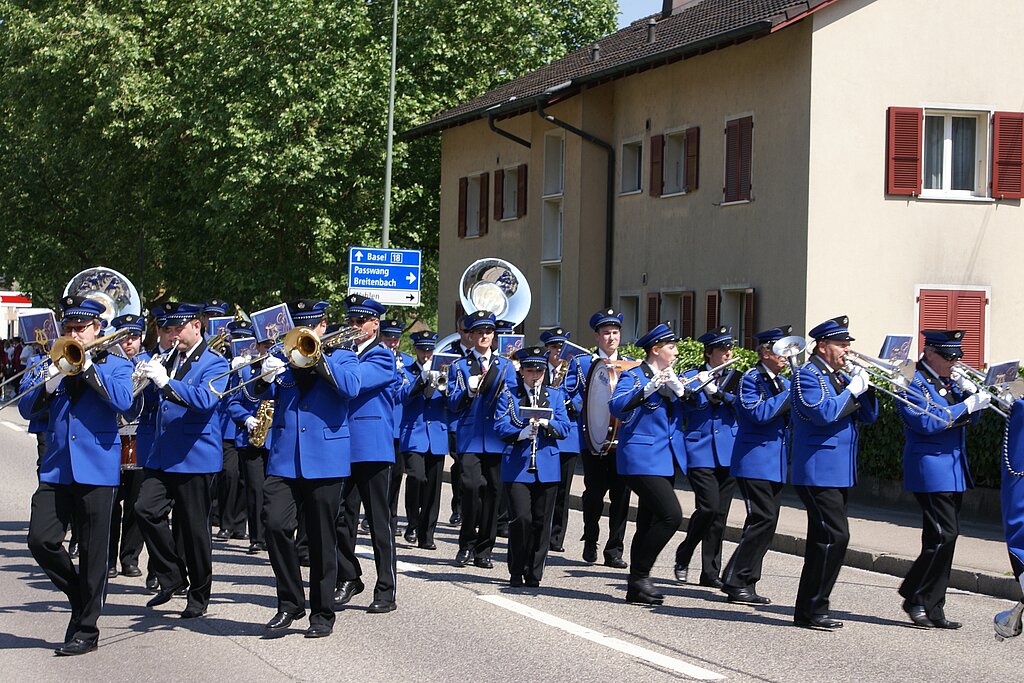 Fantastische Show: Musikverein Arlesheim. Fantastische Show: Musikverein Arlesheim.