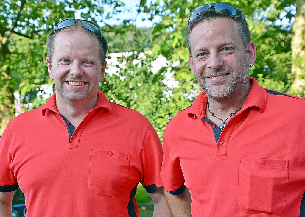 Rollentausch: Auf den 1. Januar 2017 übernimmt der heutige Oblt Christoph Hänggi (r.) das Kommando von Hptm Stephan Henzi. Fotos: Roland Bürki
