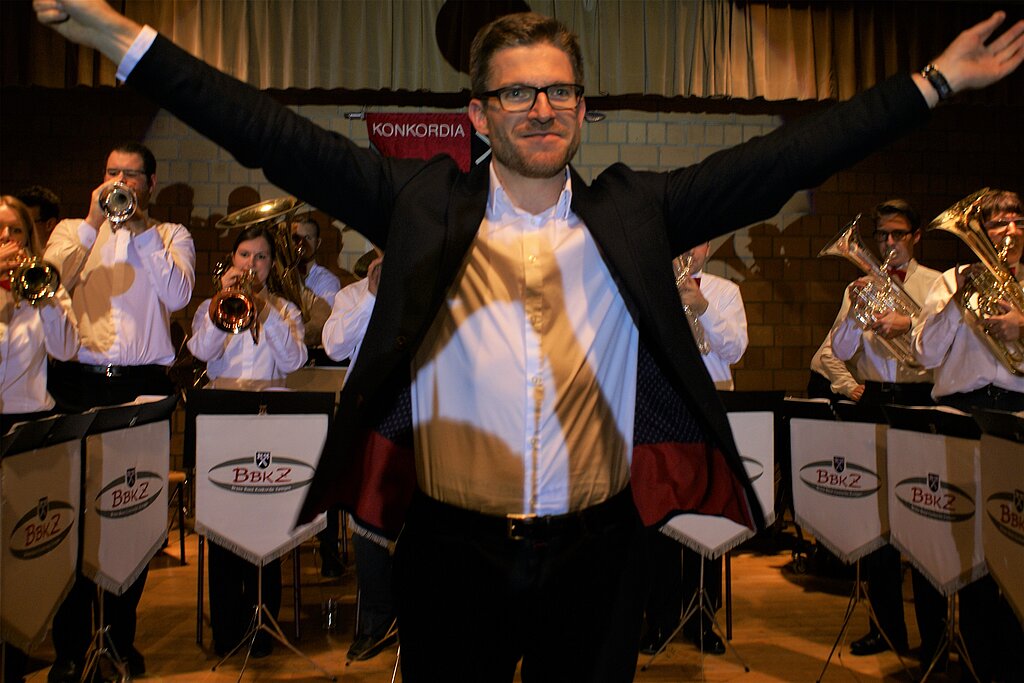 Alles im Griff: Peter Widmer mit seiner Brass Band Konkordia Zwingen.
