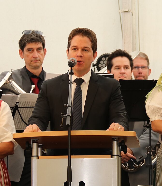 <em>Neu im Amt: </em>Der Präsident des kgv Solothurn Christian Werner hält eine Rede.<em/>