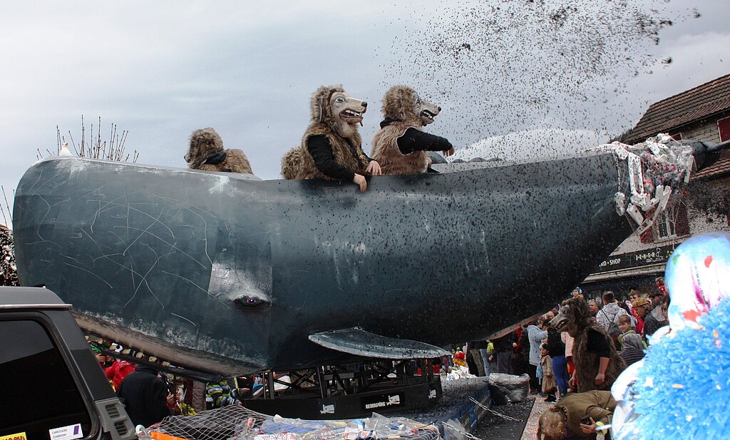 <em>Phänomenal: </em>Der Wagen der Riedbrghüng bringt jeden ins Staunen. Fotos: Zoe Zbinden
