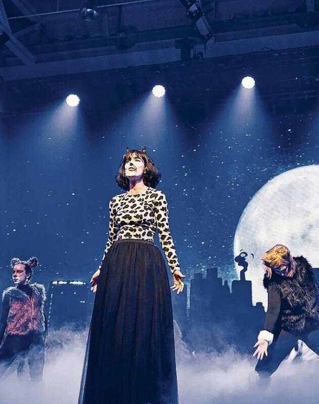 Sieben Musicals als Vorlage: Ein Auszug aus «Cats» durfte bei dem Auftritt nicht fehlen. Foto: Marc Gilgen