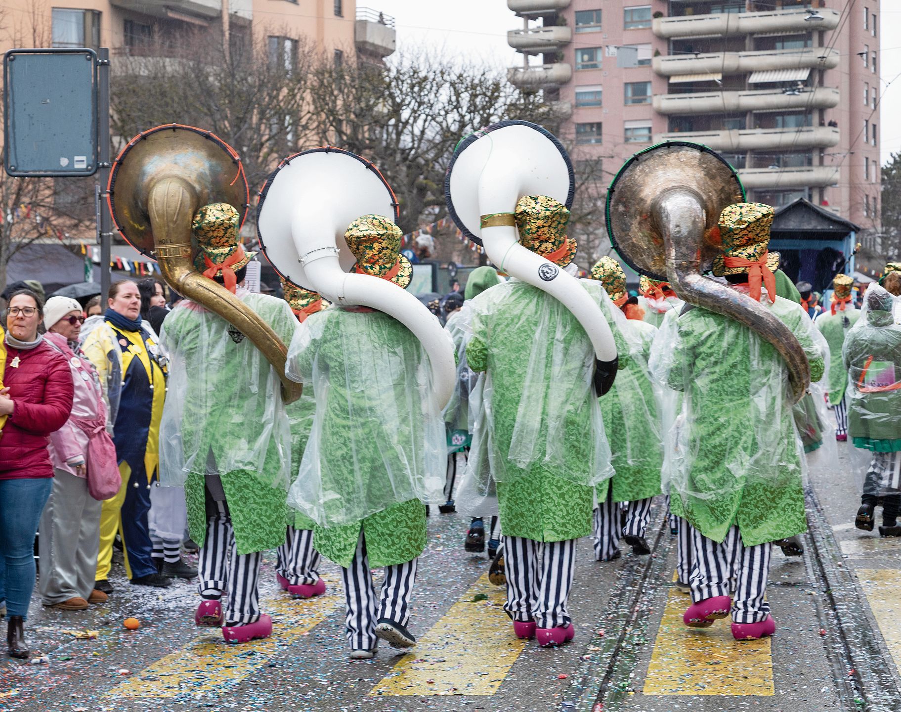 Aus Seewen: Die «Chrottä-Schliffer» kamen von etwas weiter her angereist. Aus Seewen: Die «Chrottä-Schliffer» kamen von etwas weiter her angereist.